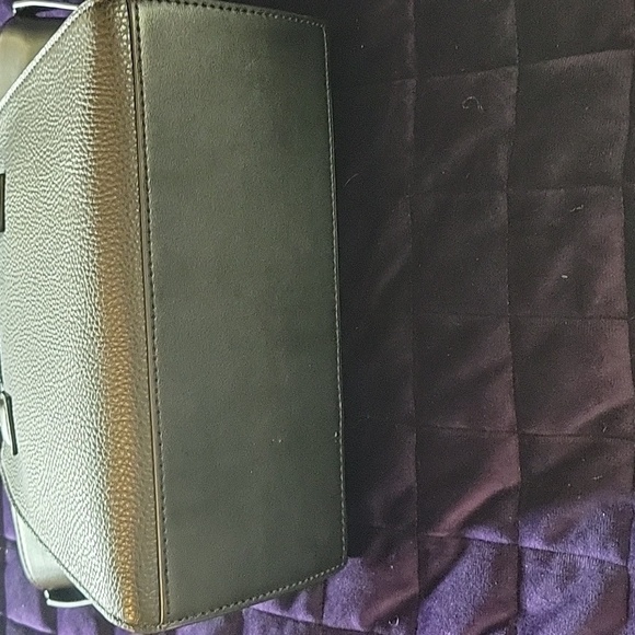Michael Kors Avril Small Studded Patchwork signature Logo Satchel NWT - Picture 9 of 14